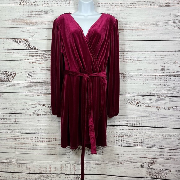 Nine West Burgundy Rose Velour Long Sleeve Dress - Picture 1 of 15